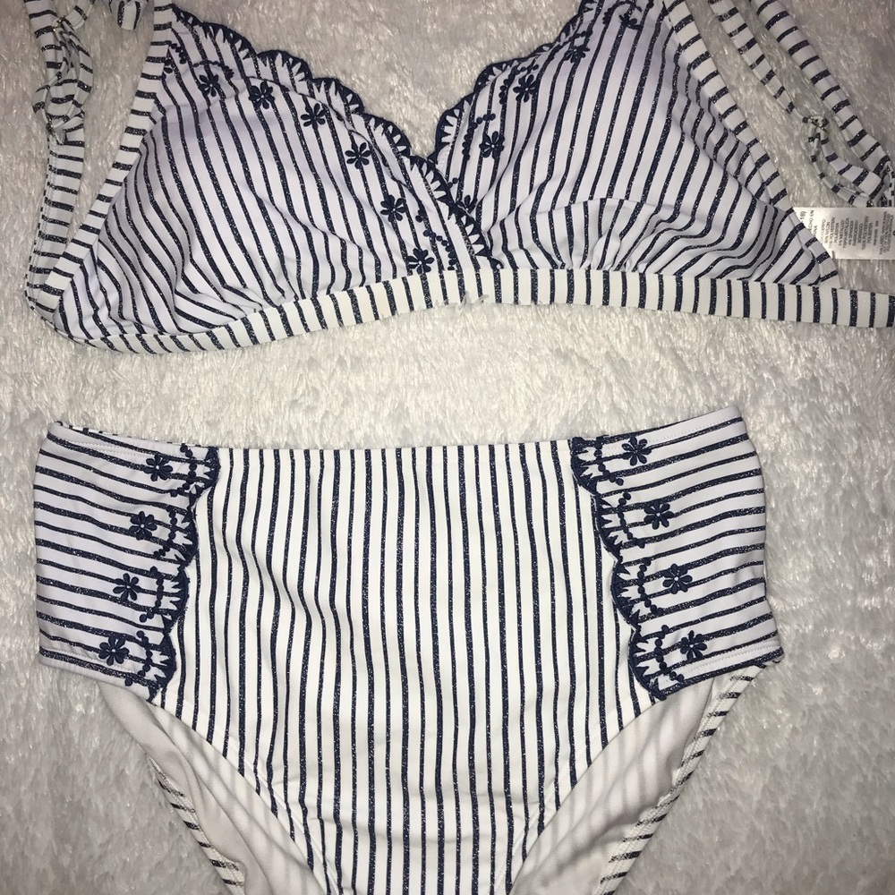 Swim suit